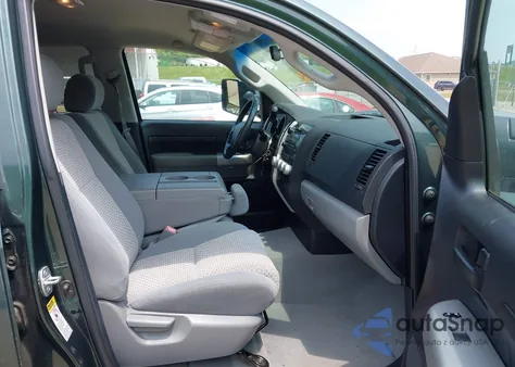 2008 Toyota Tundra Base 5.7L V8 из США, поврежденный, VIN 5TFCV54168X008055